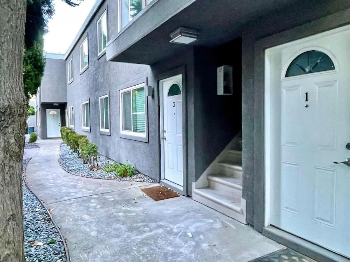 First Floor Gated, Central And Remodeled Apartment Sacramento 0*,  Stati Uniti