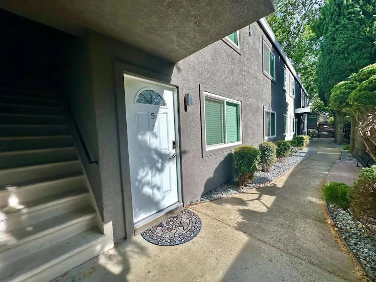 First Floor Gated, Central And Remodeled Apartment Sacramento Stati Uniti