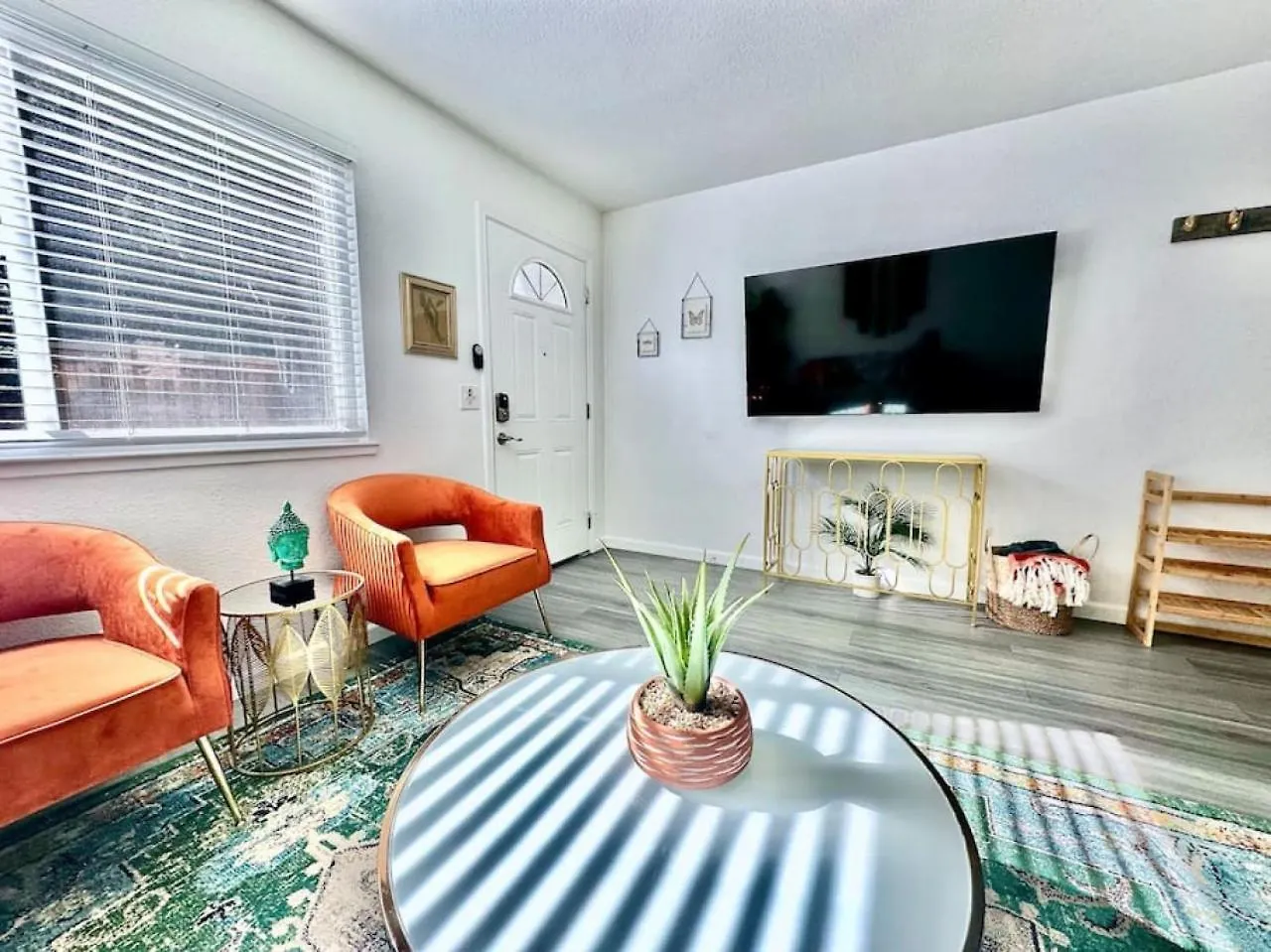 First Floor Gated, Central And Remodeled Apartment Sacramento Stati Uniti